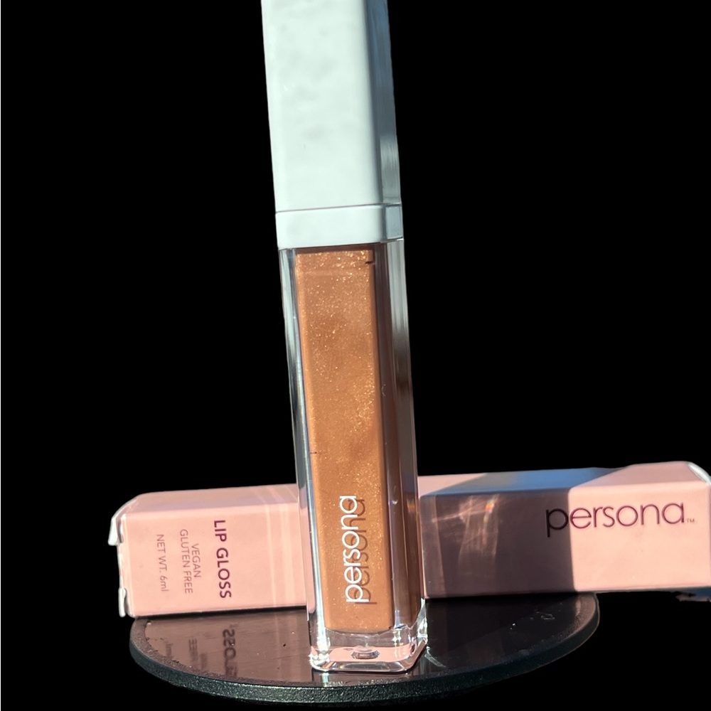 Persona Lipgloss in HONEY - Picture 7 of 11